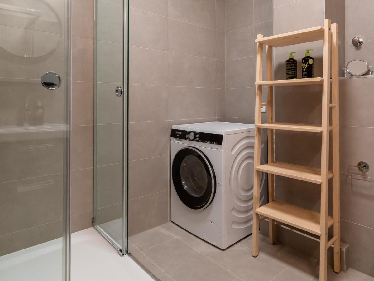 Limehome Berlin Luise Henriette Str - Digital Access Luaran gambar
